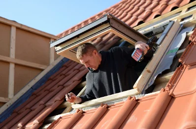Pose de fenêtres de toit Velux à Eyrans